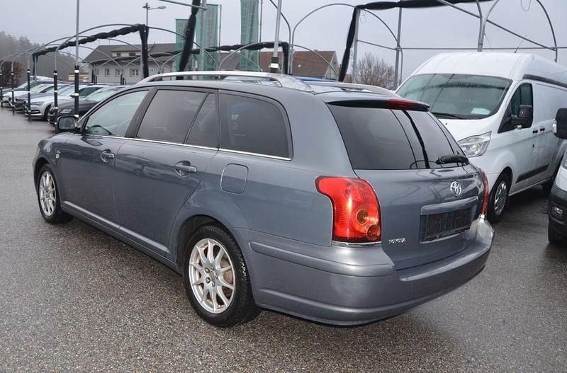 Gebraucht Toyota Avensis Sol 116 PS (85 kW) 2004 Grau Kombi