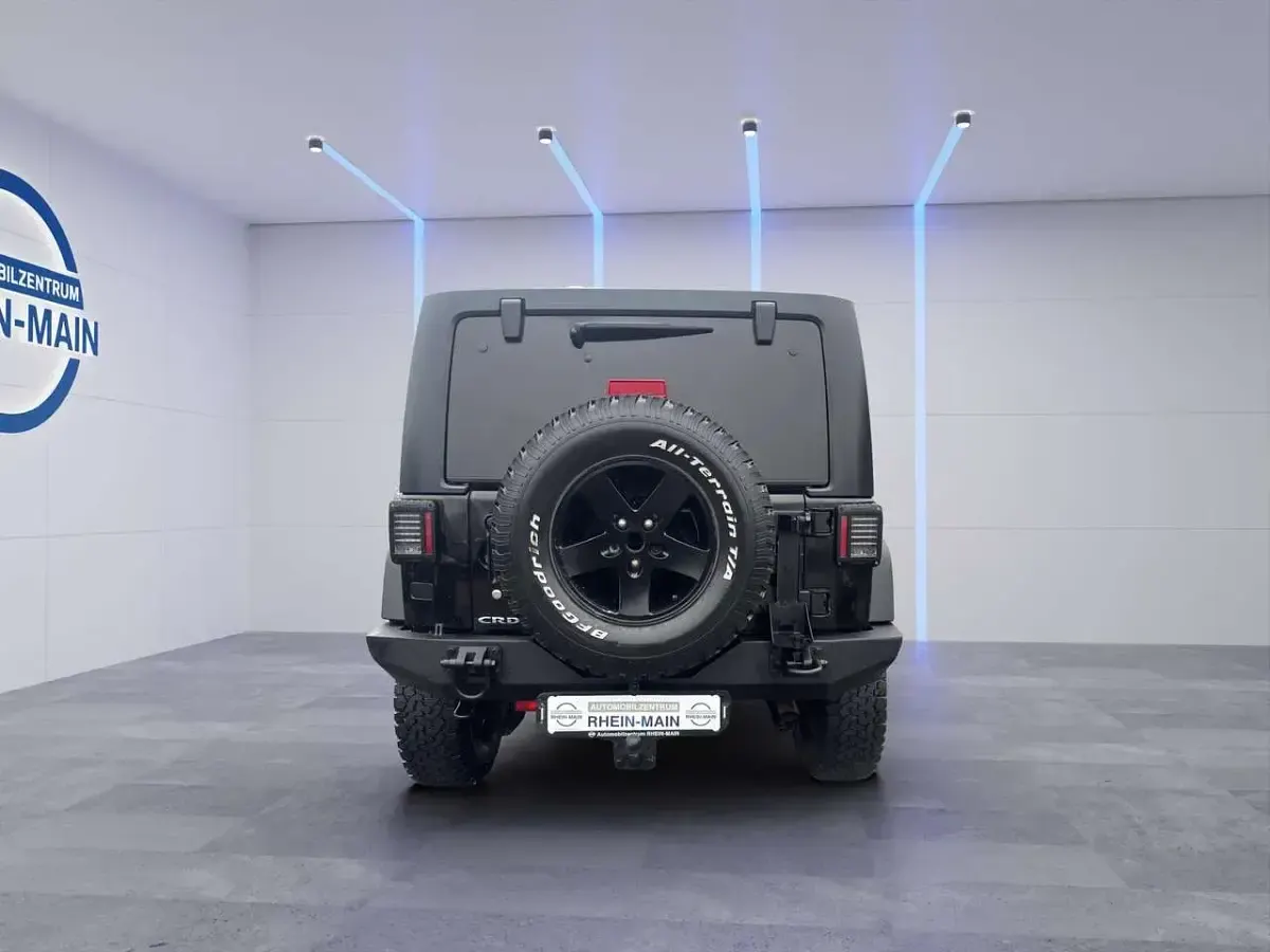 Gebraucht Jeep Wrangler Rubicon 200 PS (147 kW) 2014 Schwarz SUV