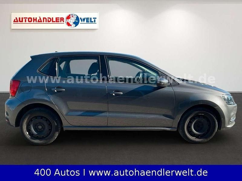 Gebraucht VW Polo Trendline 75 PS (55 kW) 2014 Grau Limousine