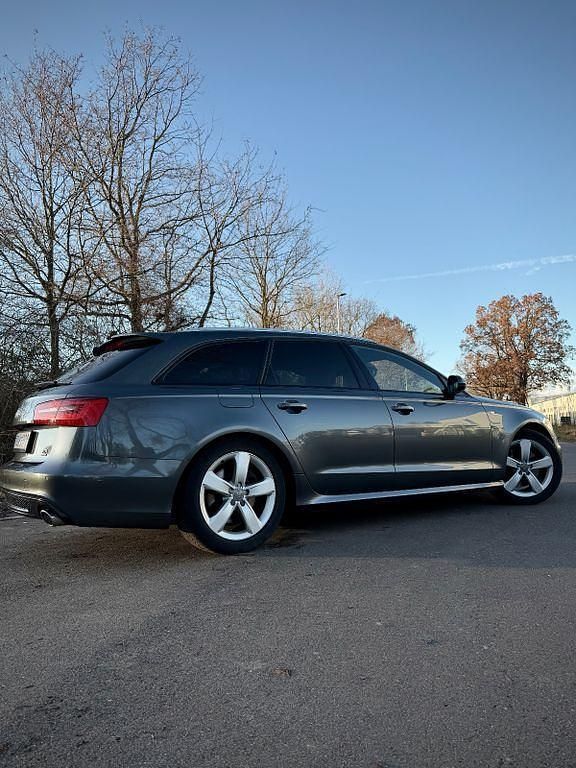 Gebraucht Audi A6 Sport 245 PS (180 kW) 2013 Grau Kombi