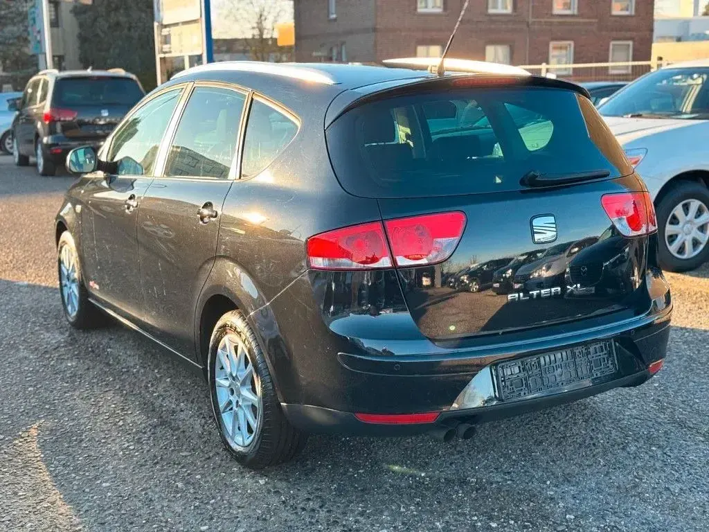 Gebraucht Seat Altea XL Style 125 PS (91 kW) 2013 Schwarz Van / Kleinbus