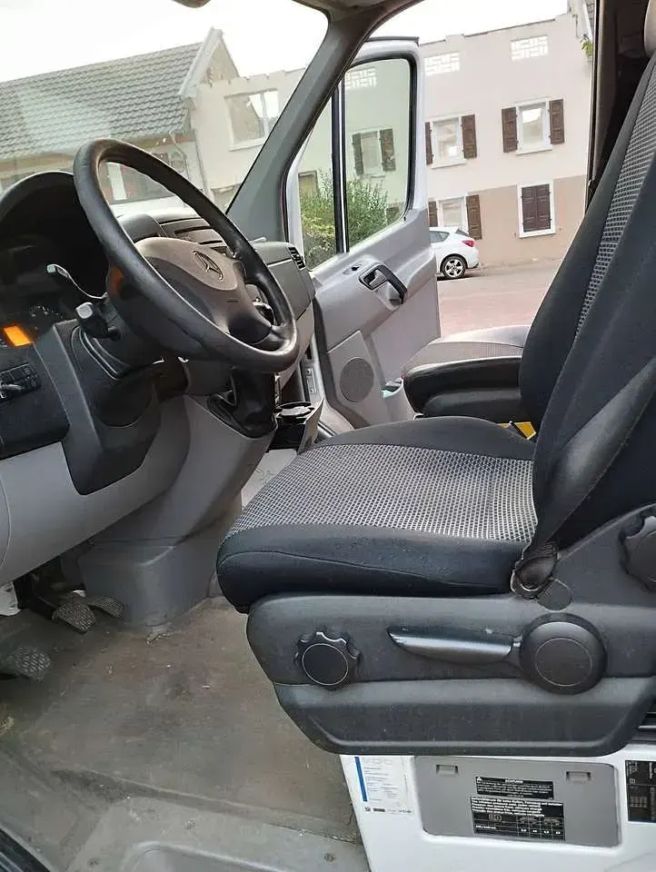 Gebraucht Mercedes Sprinter 163 PS (119 kW) 2012 Weiß Van