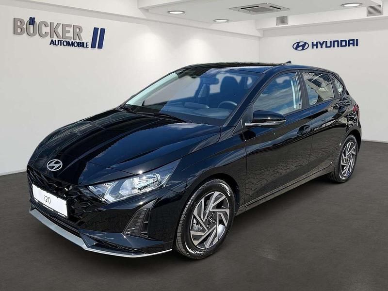 Schwarz Gebraucht 2024 Hyundai i20 Trend Limousine | 16.980 € (Guter Preis) - Bild 1/4