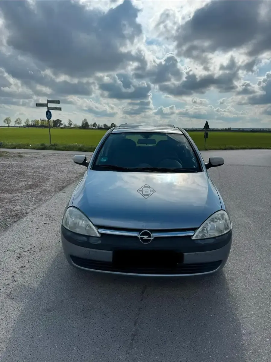 Gebraucht Opel Corsa 58 PS (42 kW) 2003 Silber Kleinwagen