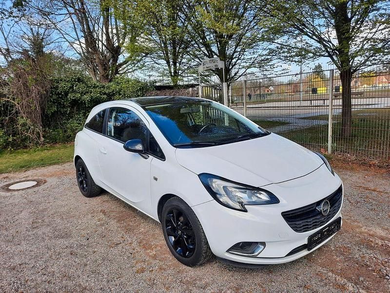 Gebraucht Opel Corsa Color Edition 90 PS (66 kW) 2016 Weiß Kleinwagen