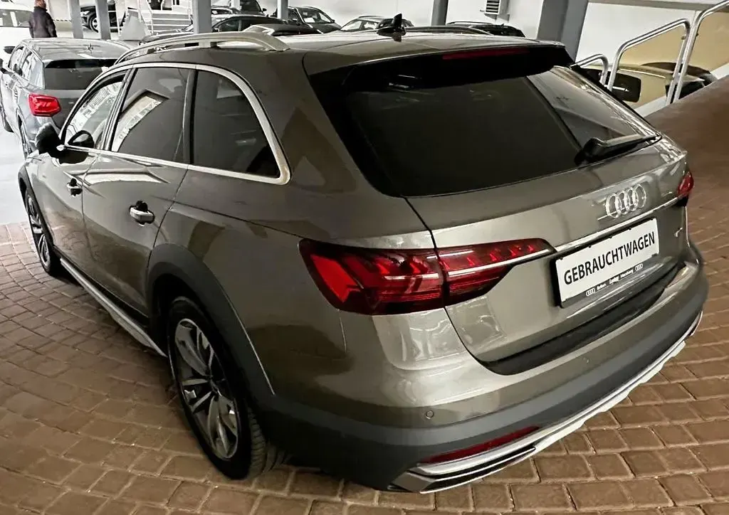 Gebraucht Audi A4 Allroad Sport 204 PS (150 kW) 2021 Grau Kombi