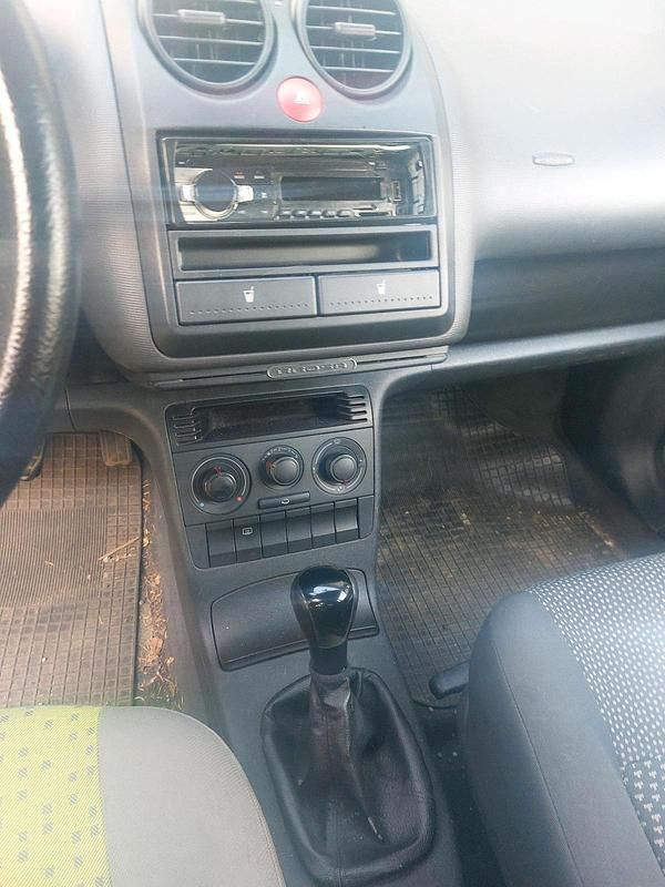 Gebraucht Seat Arosa 50 PS (36 kW) 2005 Silber Kleinwagen