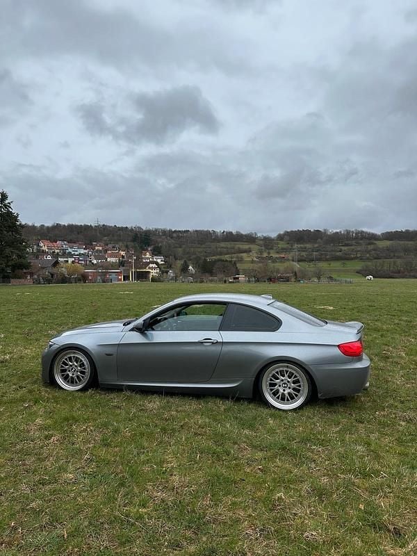 Gebraucht BMW 335 M Sport 306 PS (225 kW) 2007 Grau Coupé