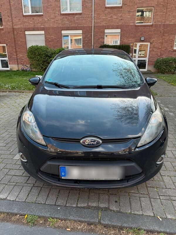 Schwarz Gebraucht 2012 Ford Fiesta Kleinwagen | 1.650 € - Bild 1/4