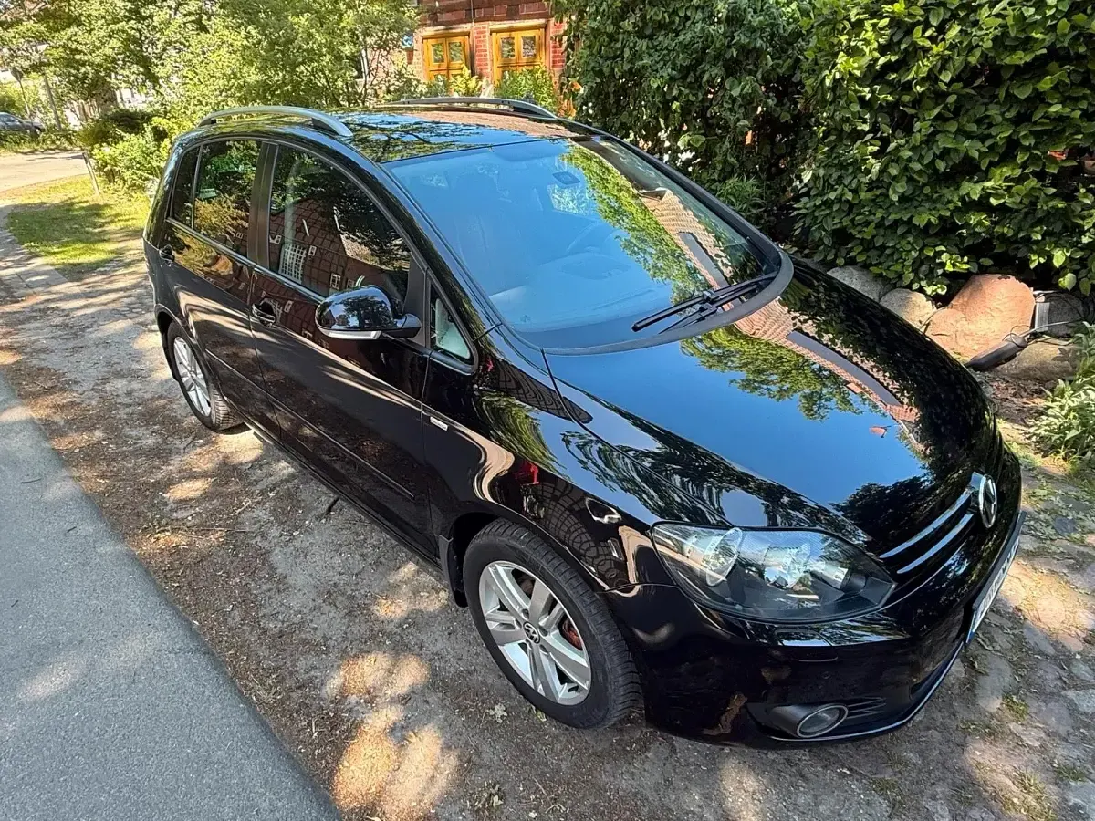 Gebraucht VW Golf VII Match 77 PS (56 kW) 2012 Schwarz Limousine