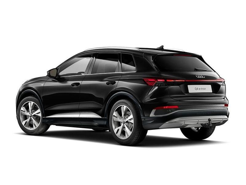 Gebraucht Audi Q4 e-tron S-Line 210 kW (286 PS) 2025 Mythosschwarz metallic SUV