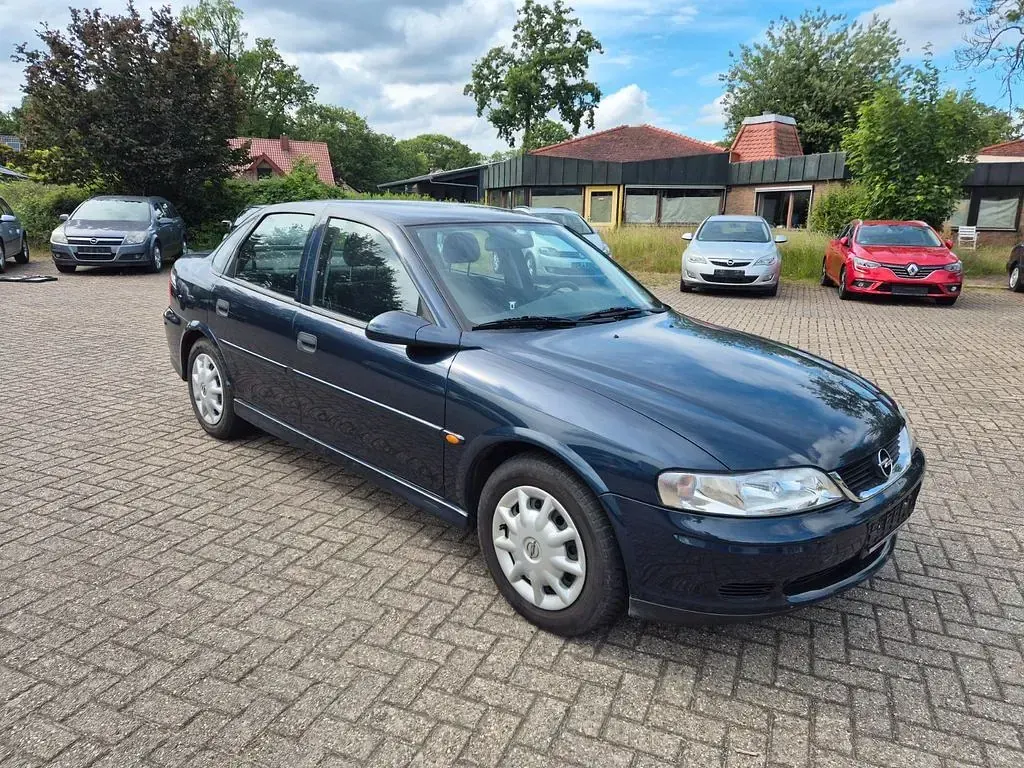Gebraucht Opel Vectra 101 PS (74 kW) 2000 Blau Limousine