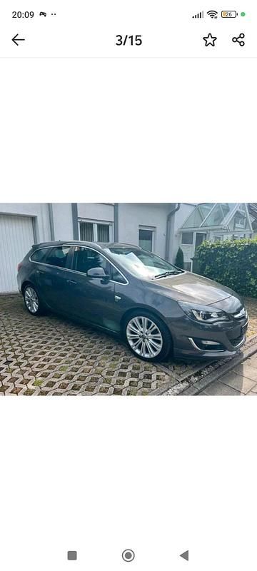 Grau Gebraucht 2013 Opel Astra Sport Kombi | 3.500 € (Superpreis) - Bild 1/4