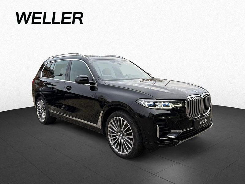 Gebraucht BMW X7 Comfort Edition 340 PS (250 kW) 2022 Schwarz (schwarz) SUV