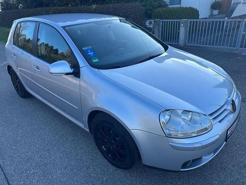 Używany VW Golf V Goal 102 KM (75 kW) 2007 Srebrny Sedan/Limuzyna