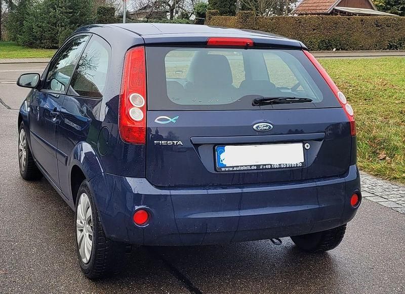 Blau Gebraucht 2008 Ford Fiesta Limousine | 1.400 € (Guter Preis) - Bild 1/4