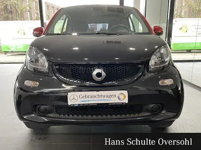 Gebraucht Smart ForTwo Coupé 71 PS (52 kW) 2018 Schwarz Coupé