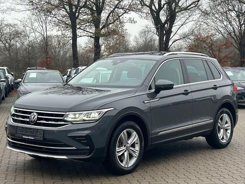 Grau Gebraucht 2023 VW Tiguan Elegance SUV | 34.980 € (Fairer Preis) - Bild 1/4