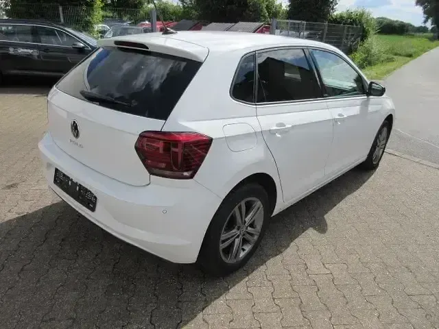 Gebraucht VW Polo United 116 PS (85 kW) 2021 Pure white Limousine