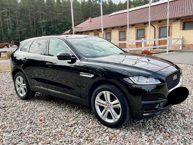 Schwarz Gebraucht 2017 Jaguar F-Pace SUV | 18.999 € (Fairer Preis) - Bild 1/4