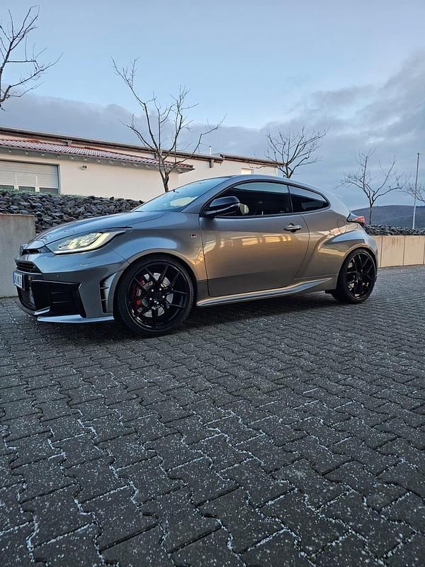 Gebraucht Toyota Yaris 280 PS (205 kW) 2024 Grau