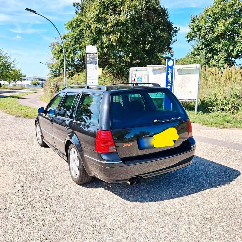 Second-hand VW Bora 204 CP (150 kW) 2003 Negru Break