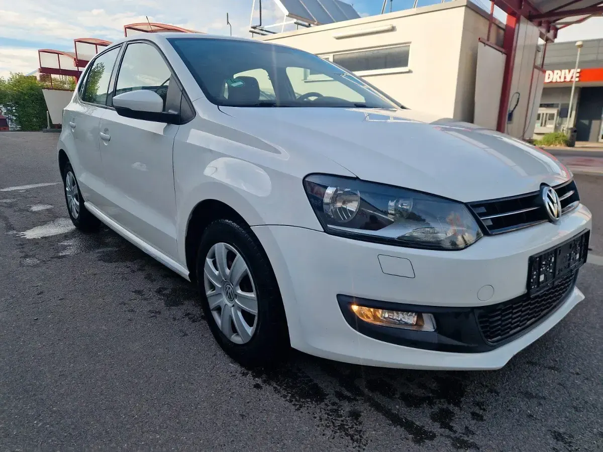 Gebraucht VW Polo Trendline 69 PS (50 kW) 2009 Weiß Kleinwagen