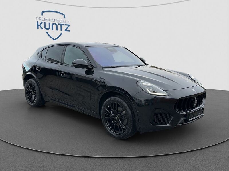 Schwarz Neu 2024 Maserati Grecale SUV | 98.900 € (Fairer Preis) - Bild 1/4