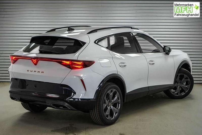 Nowe Cupra Formentor 150 KM (110 kW) 2026 Biały SUV