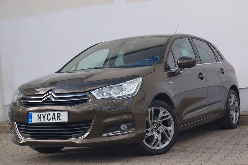 Braun Gebraucht 2014 Citroën C4 Exclusive Limousine | 5.499 € (Fairer Preis) - Bild 1/4