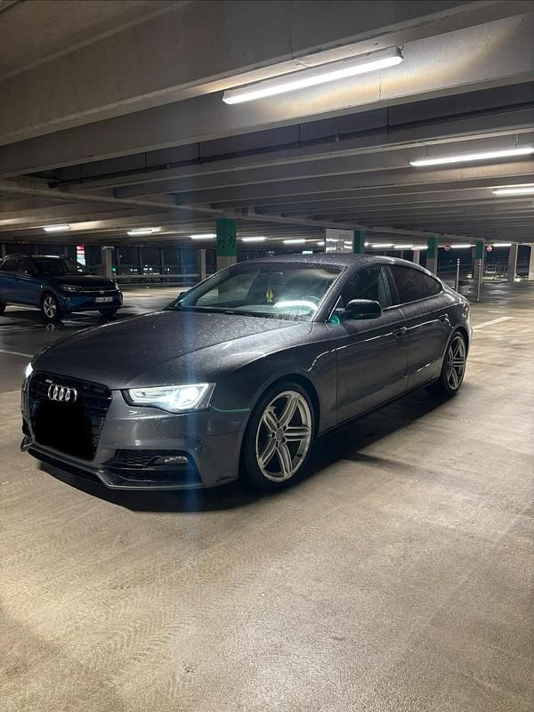 Gebraucht Audi Coupé S-Line 150 PS (110 kW) 2016 Grau Coupé