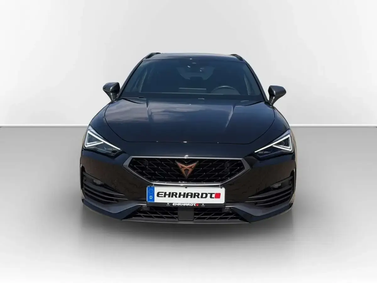 Gebraucht Cupra Leon VZ 300 PS (220 kW) 2024 Schwarz Kombi