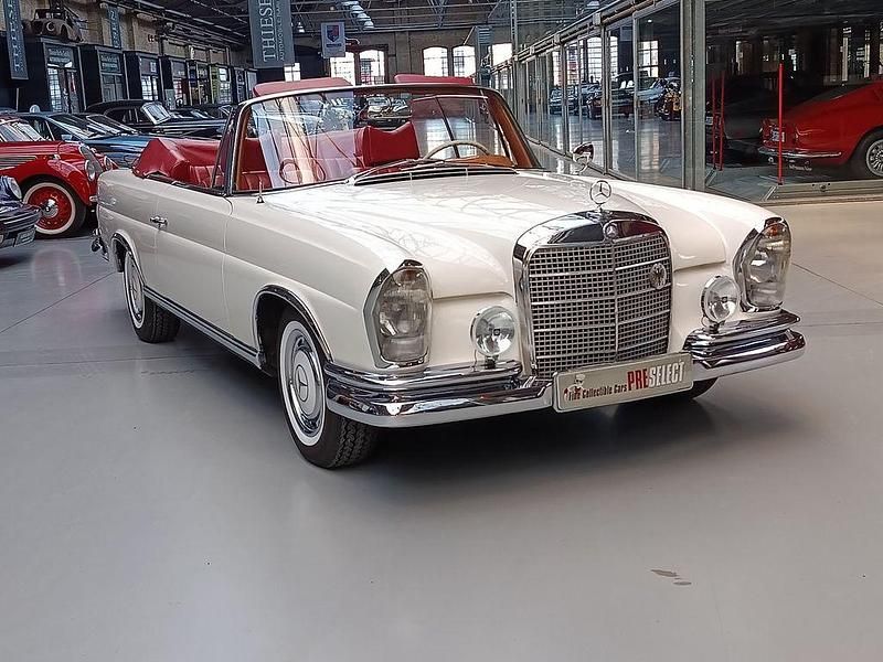 Gebraucht Mercedes 220 120 PS (88 kW) 1963 Weiß Cabrio