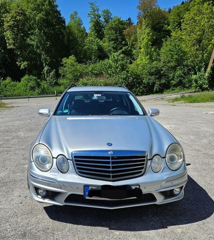 Silber Gebraucht 2007 Mercedes E200 Avantgarde Kombi | 4.400 € (Fairer Preis) - Bild 1/4