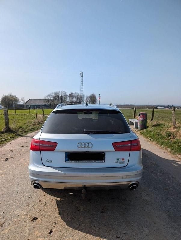 Gebraucht Audi A6 Allroad Ambiente 204 PS (150 kW) 2014 Silber Kombi