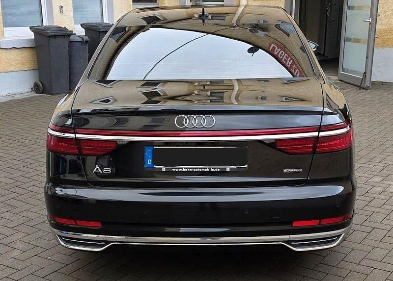Gebraucht Audi A8 Ambiente 286 PS (210 kW) 2018 Schwarz Limousine