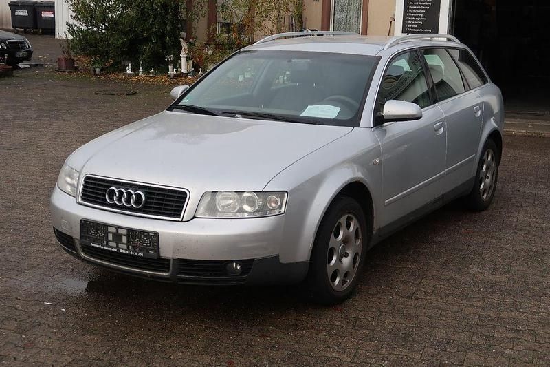 Silber Gebraucht 2003 Audi A4 Kombi | 1.250 € (Superpreis) - Bild 1/4