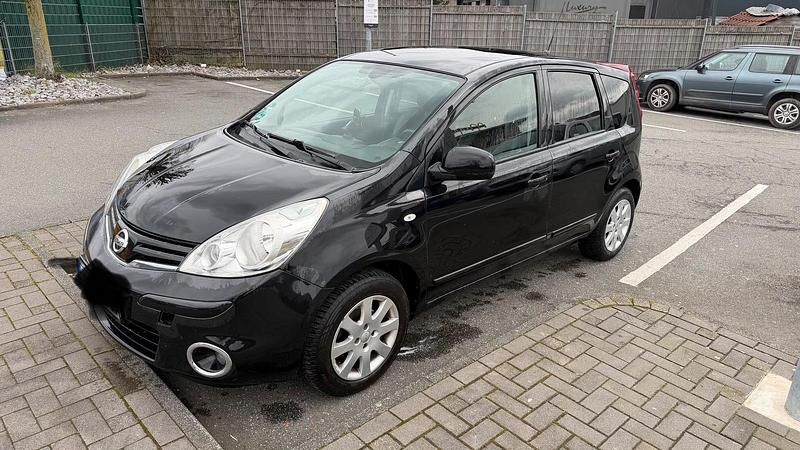 Gebraucht Nissan Note 90 PS (66 kW) 2013 Schwarz Kleinwagen