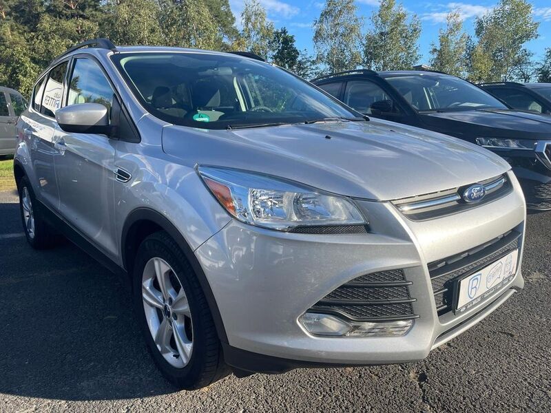 Silber Gebraucht 2014 Ford Escape SUV | 10.990 € - Bild 1/4