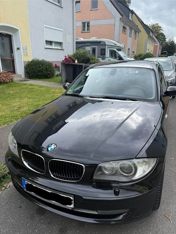 Schwarz Gebraucht 2008 BMW 120 Kleinwagen | 3.500 € (Guter Preis) - Bild 1/4