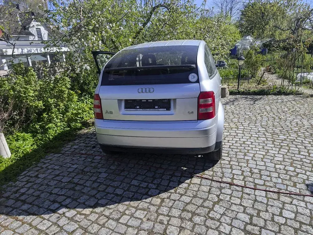 Gebraucht Audi A2 75 PS (55 kW) 2000 Silber Kleinwagen