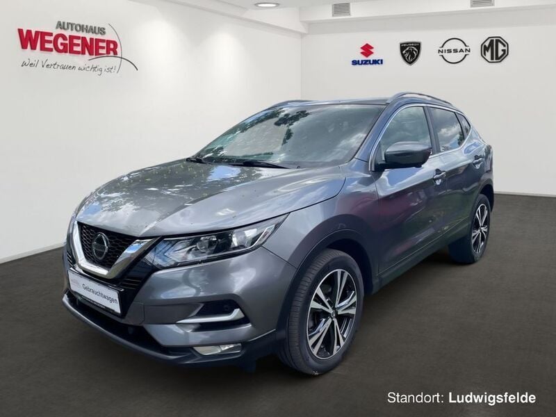 Gun metallic (m) Gebraucht 2021 Nissan Qashqai Zama SUV | 15.898 € (Fairer Preis) - Bild 1/4