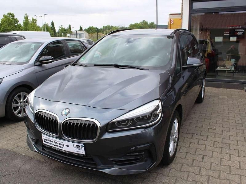 Grau Gebraucht 2019 BMW 218 Advantage Van / Kleinbus | 16.950 € (Fairer Preis) - Bild 1/4