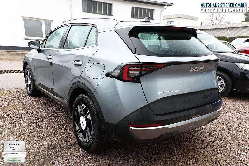 Neu Kia Sportage 150 PS (110 kW) 2026 Lunarsilber metallic SUV