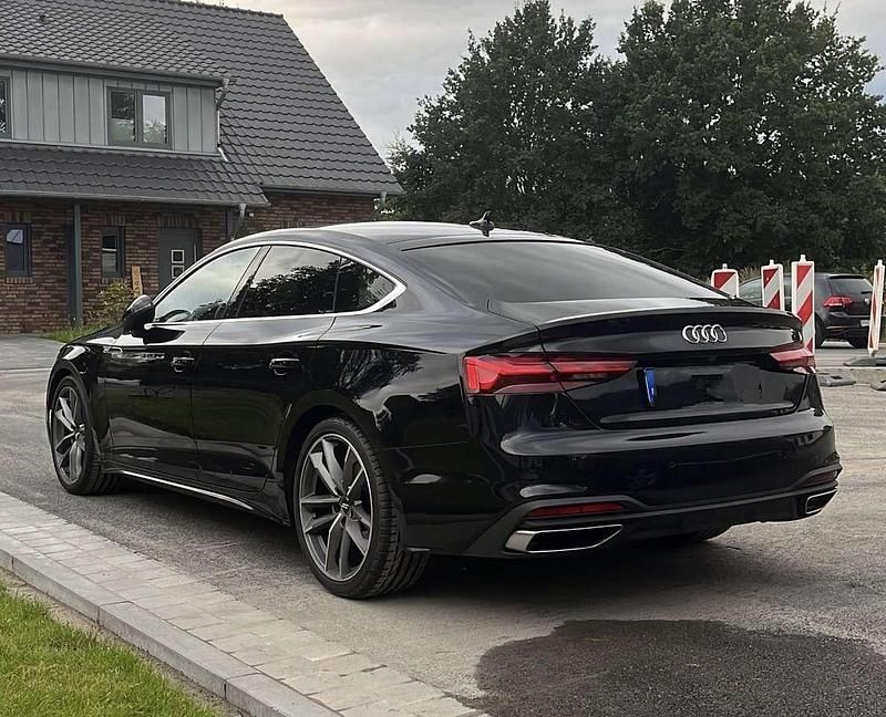 Gebraucht Audi A5 Ambiente 190 PS (139 kW) 2020 Schwarz Coupé