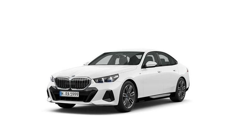 Alpinweiss uni Gebraucht 2025 BMW 540 M Sport Limousine | 54.549 € - Bild 1/4