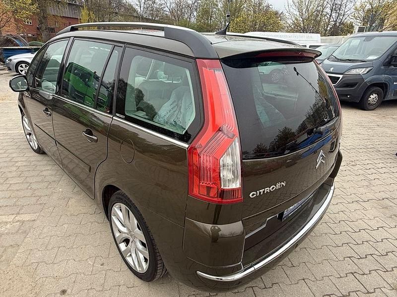 Gebraucht Citroën C4 Exclusive 150 PS (110 kW) 2012 Braun Van / Kleinbus
