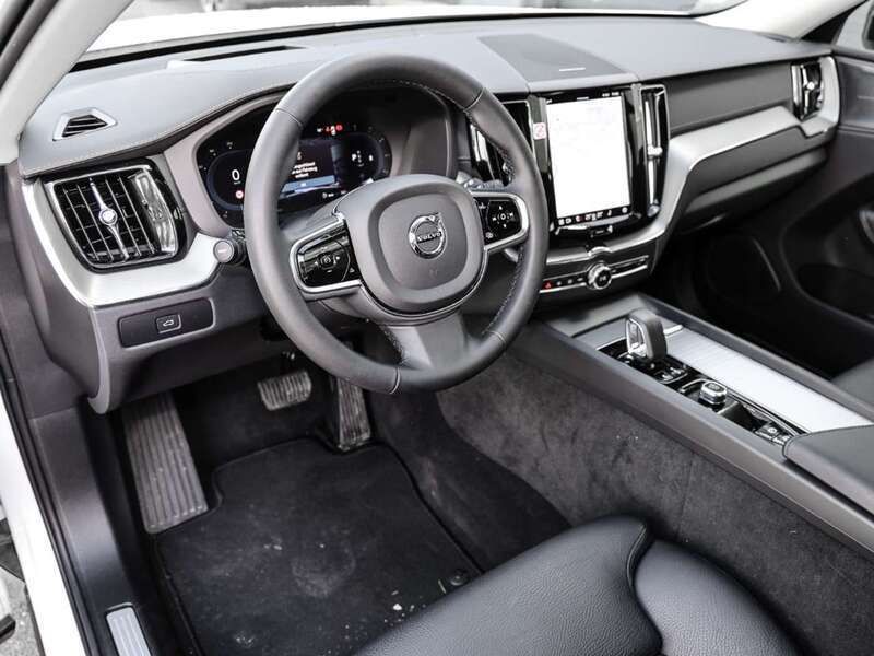 Gebraucht Volvo XC60 Ultimate 197 PS (144 kW) 2023 Weiss SUV