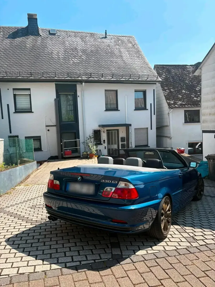 Gebraucht BMW 330 Cabriolet 231 PS (169 kW) 2001 Blau Cabrio