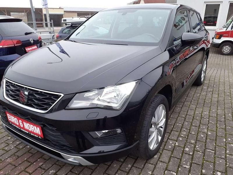 Magic schwarz Gebraucht 2018 Seat Ateca Style SUV | 14.850 € (Fairer Preis) - Bild 1/4